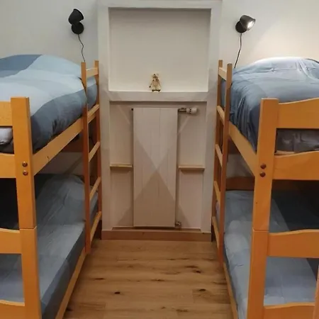 아파트 Mit Blick Auf Berge By Interhome