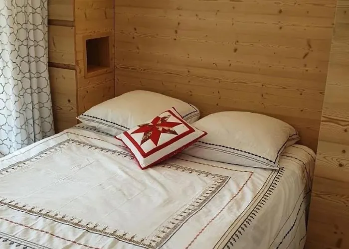 아파트 Mit Blick Auf Berge By Interhome *