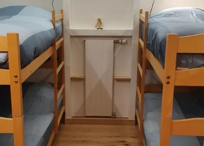 아파트 Mit Blick Auf Berge By Interhome